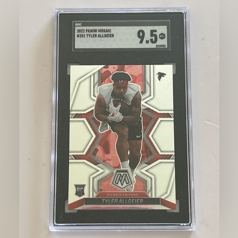 Tyler Allgeier Rookie Card SGC 9.5  - 2022 Mosaic #351 - Atlanta Falcons